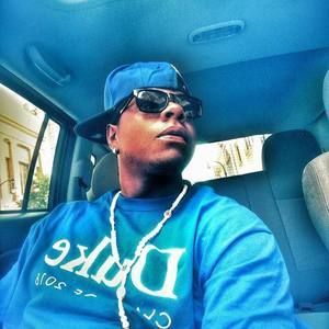 Meet your Posher, Avery